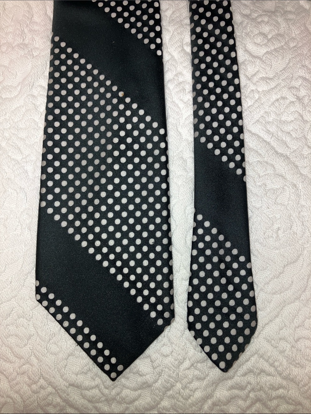 Vintage Lanvin Paris retro polyester tie, polka dots, black & white diagonal